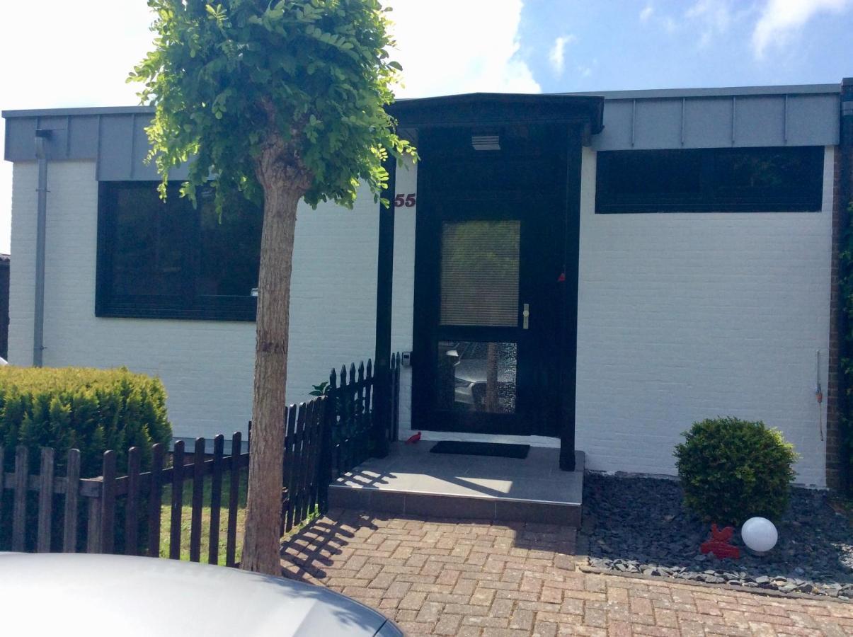 Bungalow kleine Deichperle, renoviert November 2021 Lemmer Exterior foto